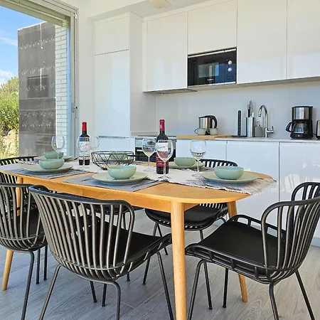 Modern Townhouse In Oceana Gardens Cancelada