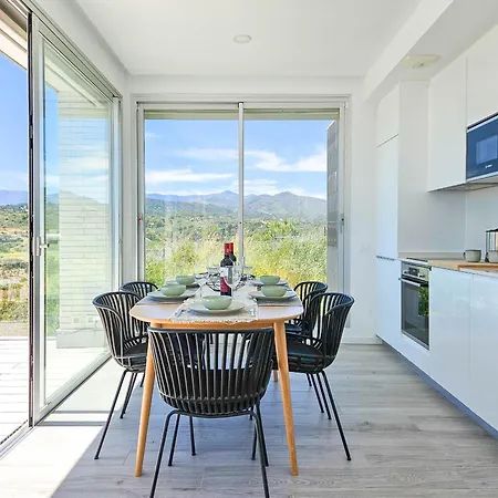 Modern Townhouse In Oceana Gardens Cancelada Holiday home